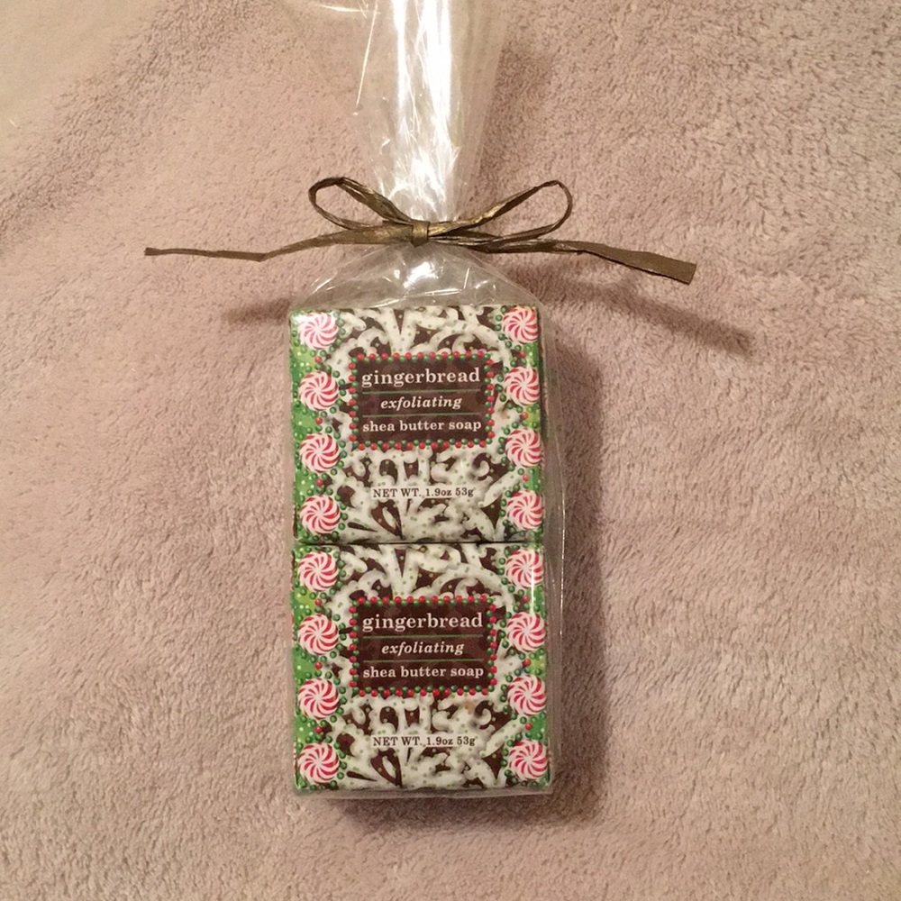 Gingerbread Exfoliating Shea Butter Hand Soap set2